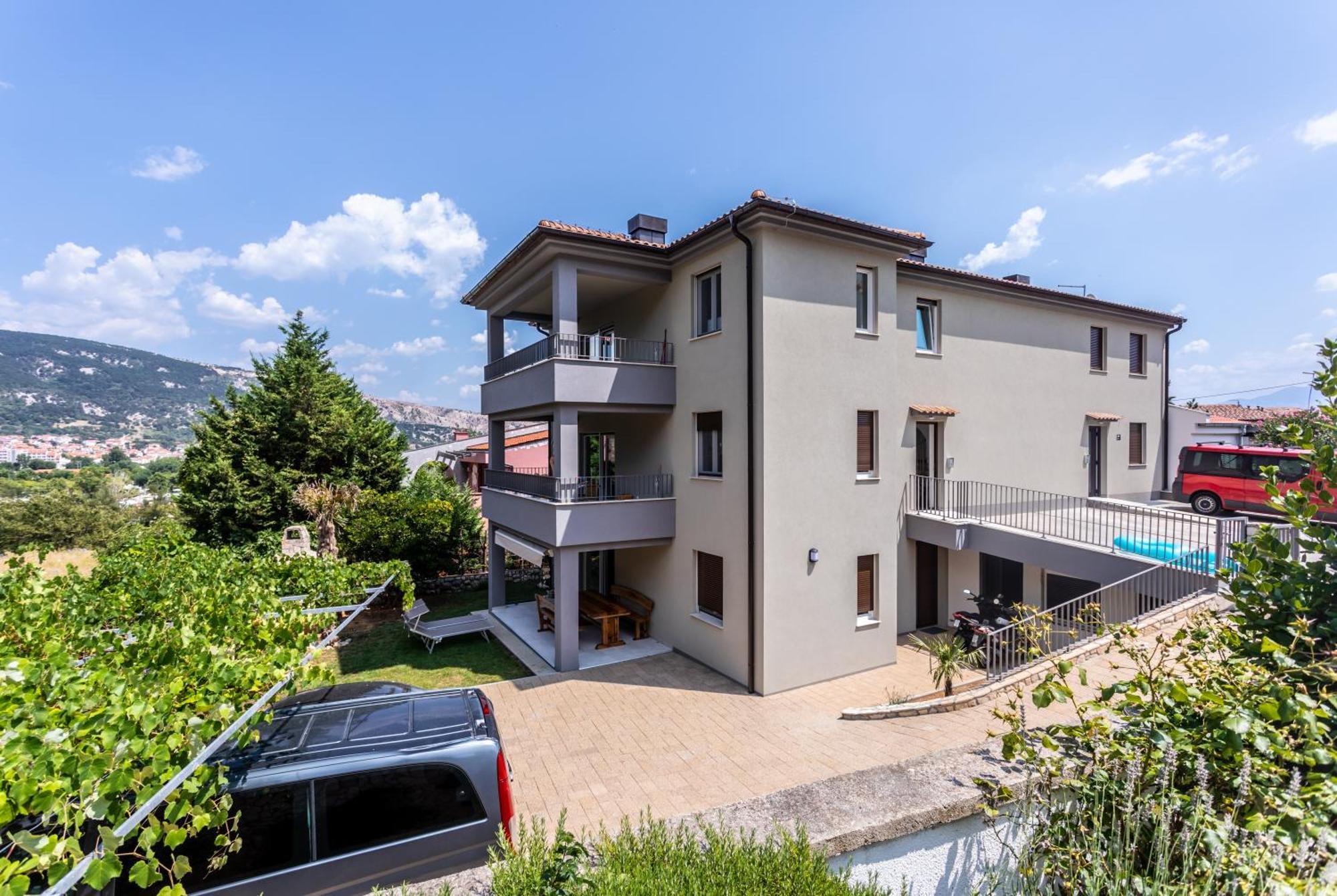 Apartments Vugrinec With Terrace Baška Exterior foto